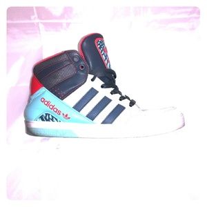 Adidas High Top Sneakers men's 8.5 women's 10